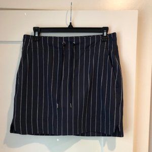 Athleta size 4 Midtown skirt navy - worn once!